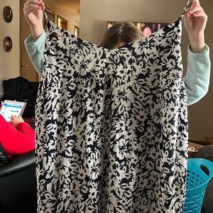 Sleeveless blouse navy floral xxl